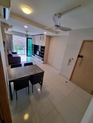 Esparina Residences (D19), Condominium #576139261